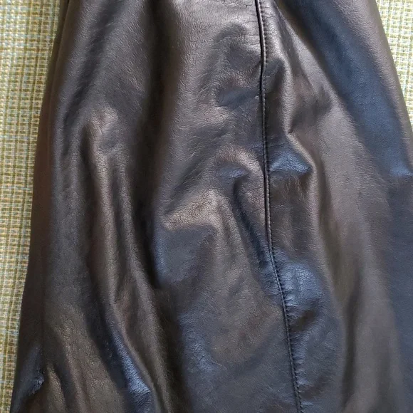 Lysse High Waist Vegan Leather Leggings - Picture 7 of 8